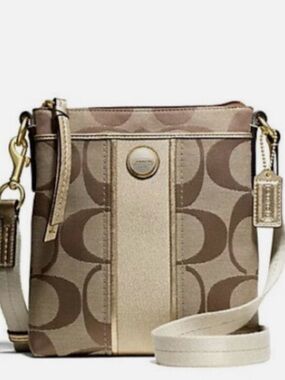VINTAGE Coach Crossbody Purse